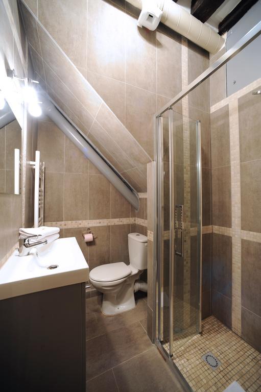 Unique Loft Apartment In Le Marais باريس المظهر الخارجي الصورة