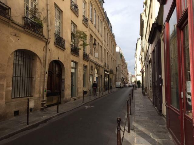 Unique Loft Apartment In Le Marais باريس المظهر الخارجي الصورة