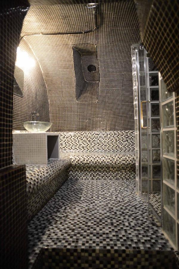 Unique Loft Apartment In Le Marais باريس المظهر الخارجي الصورة